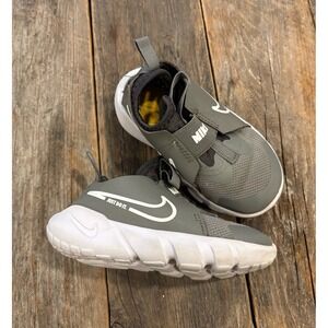 Nike slip on toddler shoes